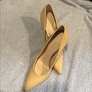 Cream Women's Pumps Ralph Lauren